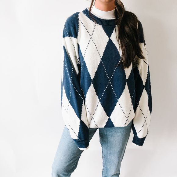 Vintage Sweaters - Vintage Argyle Blue & White Sweater